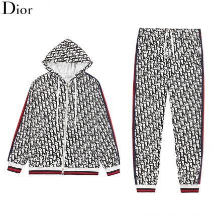 New Arrivals Dior Tracksuits For Men in 134495