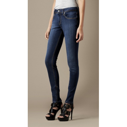 New Arrivals Burberry Jeans For Women in 134534