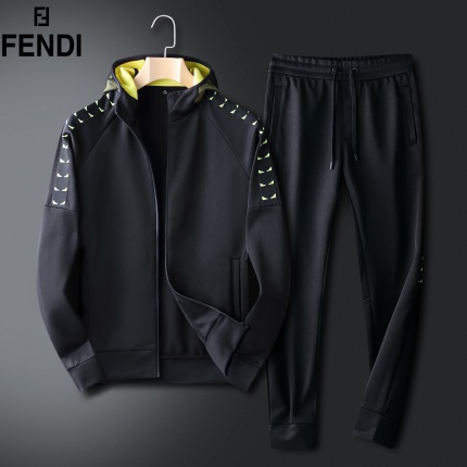 New Arrivals Fendi Tracksuits For Men in 134541