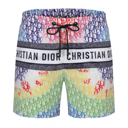 Dior Short Pants For Men in 135100