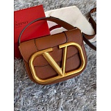 Valentino AAA quality Handbags in 134970