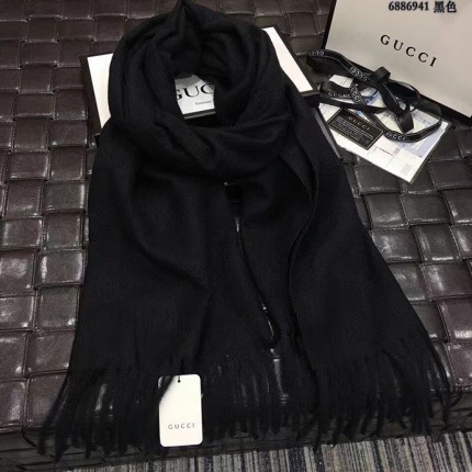 Gucci Scarf in 135504