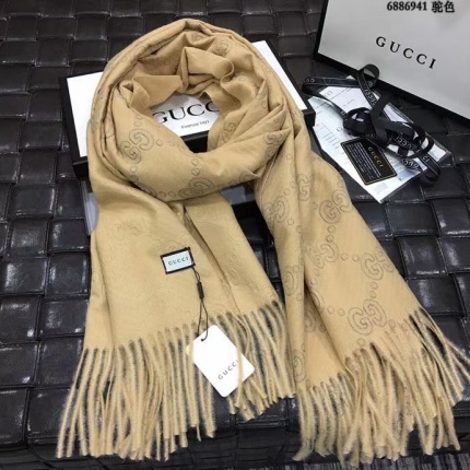 Gucci Scarf in 135508