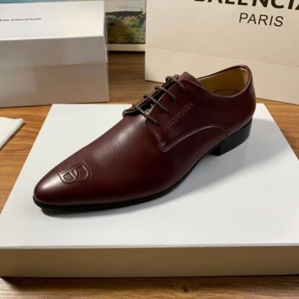 New Arrivals Top quality Balenciaga Leather Shoes For Men in 135577