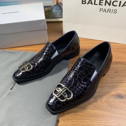 New Arrivals Top quality Balenciaga Leather Shoes For Men in 135588