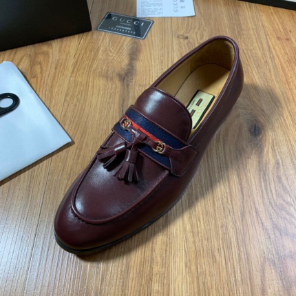 New Arrivals Top quality Gucci Leather Shoes For Men in 135607
