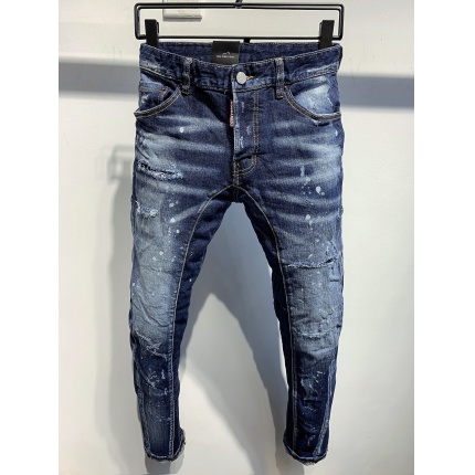 Armani Jeans in 135694