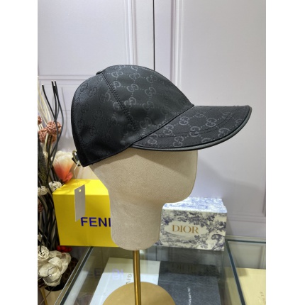 Gucci Hats in 135971
