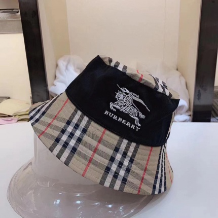 Burberry Hats in 135988