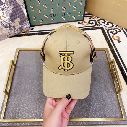 Burberry Hats in 136008
