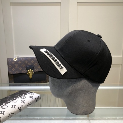 Burberry Hats in 136012