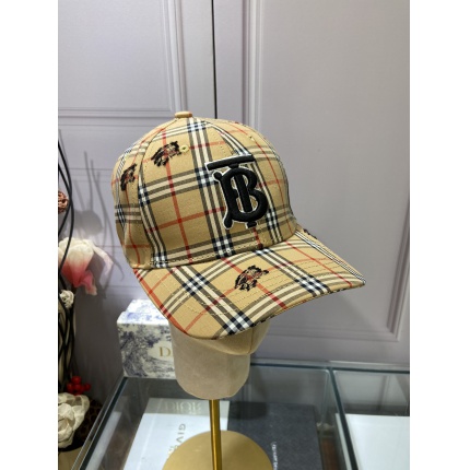 Burberry Hats in 136014
