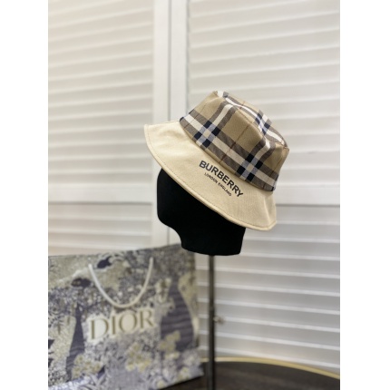 Burberry Hats in 136018