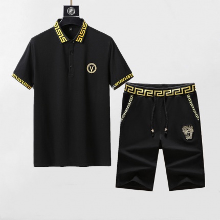 Versace Short Tracksuits For Men in 136116