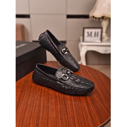 Armani Loafers For Men in 136260