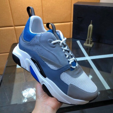 Dior Sneakers in 136299