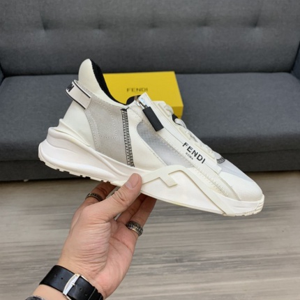 Fendi Sneakers For Men in 136335