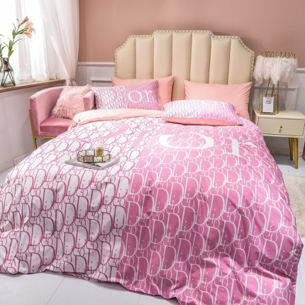 Dior Bed Sheets in 136743