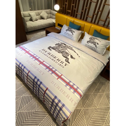 Burberry Bed Sheets in 136761