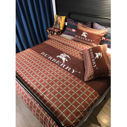 Burberry Bed Sheets in 136763