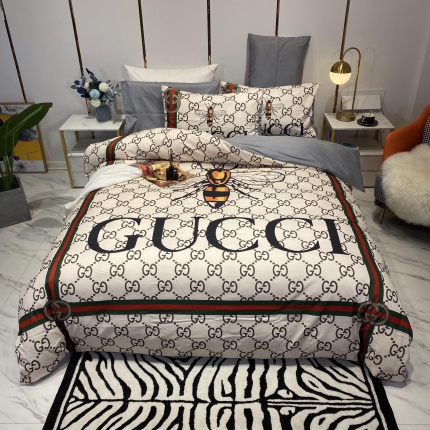 Gucci Bed Sheets in 136809