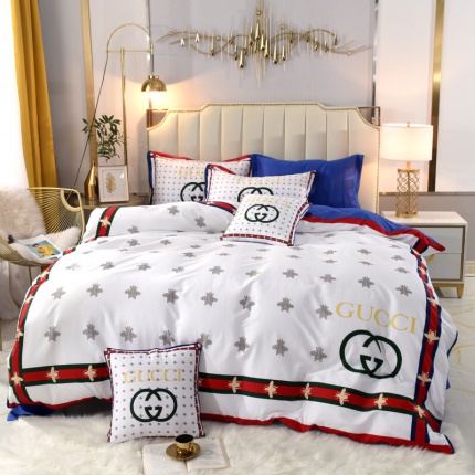 Gucci Bed Sheets in 136811