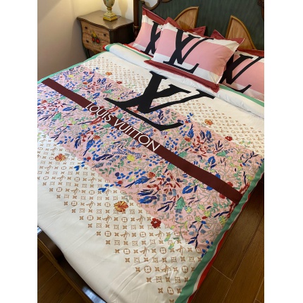 Louis Vuitton Bed Sheets in 136887