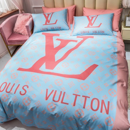 Louis Vuitton Bed Sheets in 136906