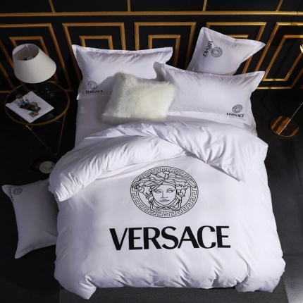 Versace Bed Sheets in 136930