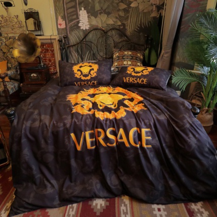 Versace Bed Sheets in 136940