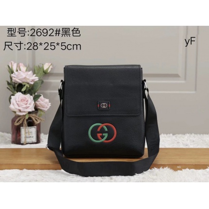 Gucci Cross Bags in 137355