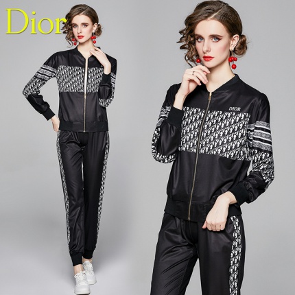 Dior Tracksuits For Women in 137472