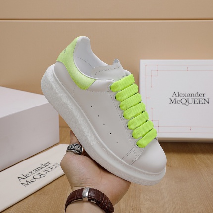Alexander Mcqueen Sneakers For Women in 137517