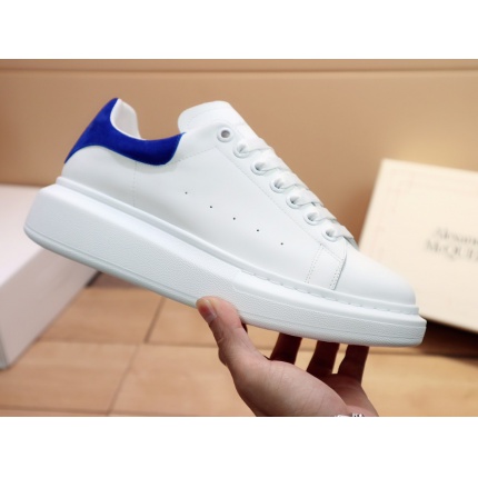 Alexander Mcqueen Sneakers For Women in 137534