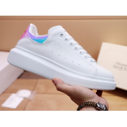 Alexander Mcqueen Sneakers For Women in 137541
