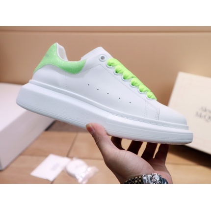 Alexander Mcqueen Sneakers For Women in 137557