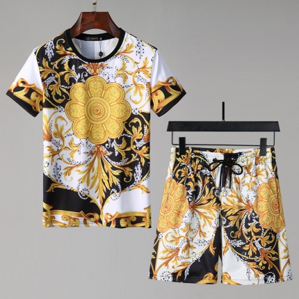 Versace Short Tracksuits For Men in 137833