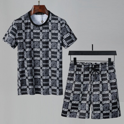 Versace Short Tracksuits For Men in 137837