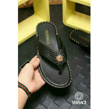 Versace Slippers For Men in 137929