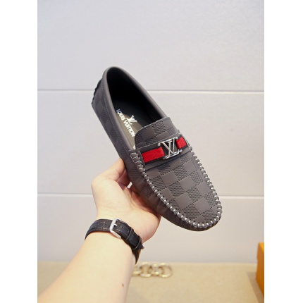 Louis Vuitton Leather Loafers For Men in 138049