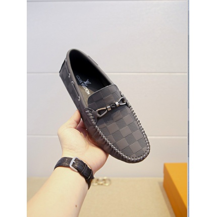 Louis Vuitton Leather Loafers For Men in 138051