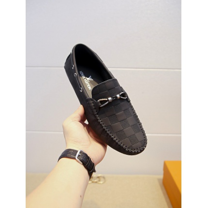 Louis Vuitton Leather Loafers For Men in 138053