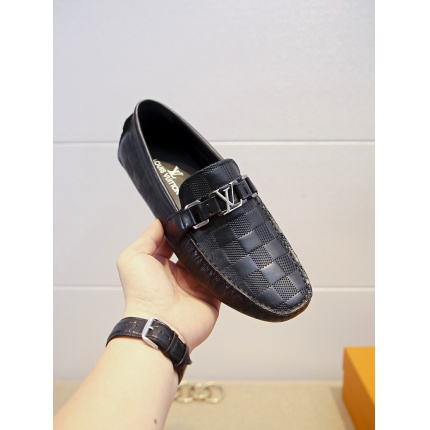 Louis Vuitton Leather Loafers For Men in 138058