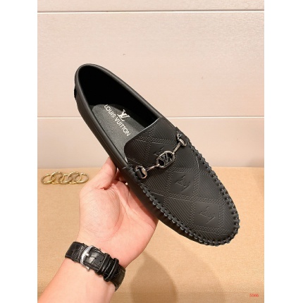 Louis Vuitton Leather Loafers For Men in 138062