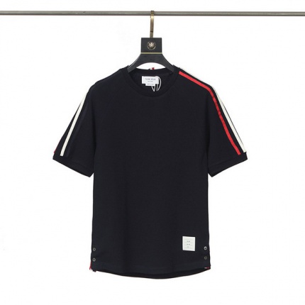 New arrivals Thom Browne Tshirts for Men in 138262