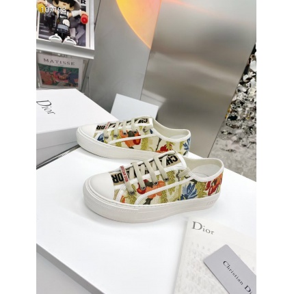 New Arrivals Dior Sneakers For Women in 138680