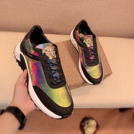 Versace Sneakers For Men in 138752