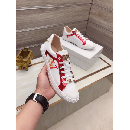 Versace Sneakers For Men in 138783