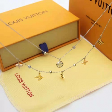 Louis Vuitton Necklace in 139000