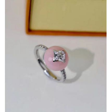 Louis Vuitton Rings in 139021